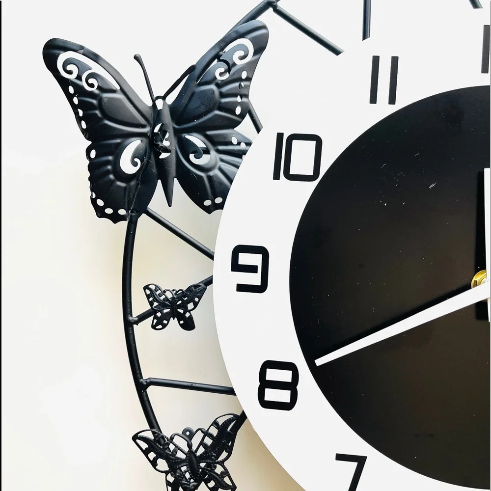 Black And White Metal Wall Clock With Butterfly Design Home Decor 13.5” Diameter